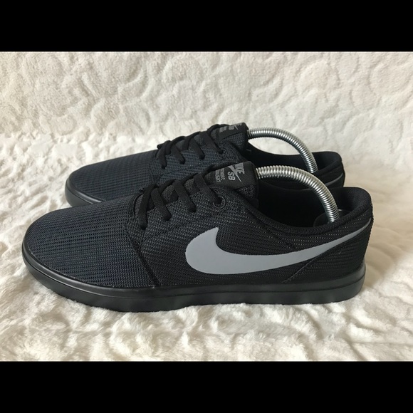 NIKE SB Portmore ll Ultralight Black Grey 10.5 - Picture 2 of 7